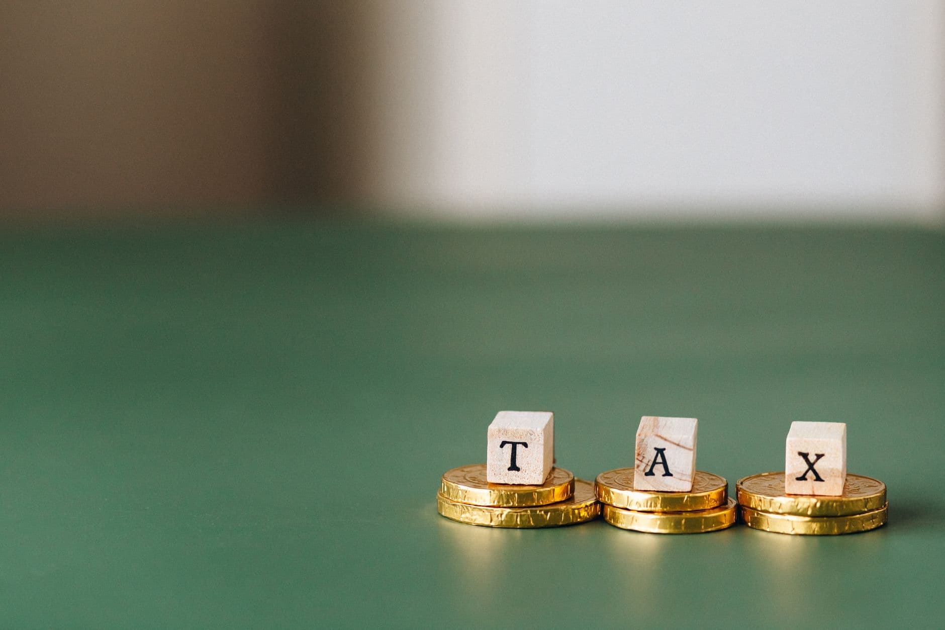 Entrepreneur checking EmaraTax portal for UAE corporate tax registration within 3 months after company setup