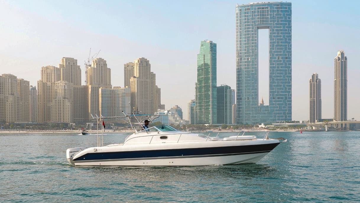 36-foot Mahra yacht rental at Dubai Marina with Dubai Small