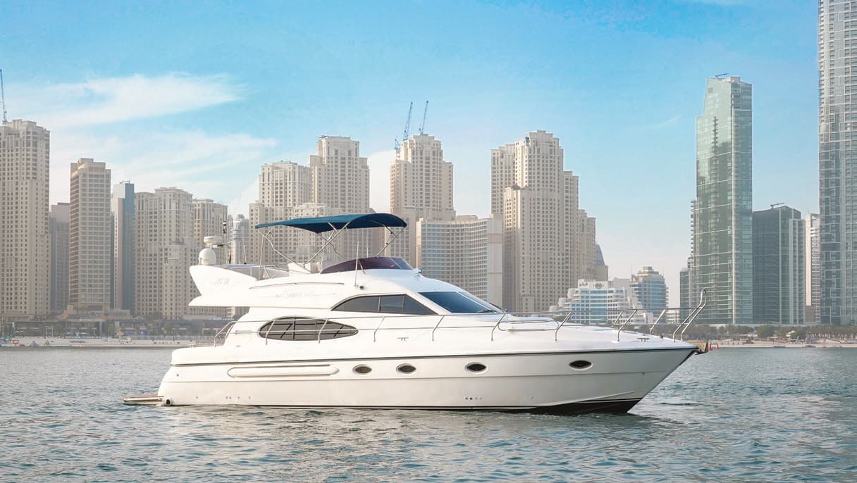 50-foot Fairline luxury yacht rental at Dubai Marina with Dubai Small