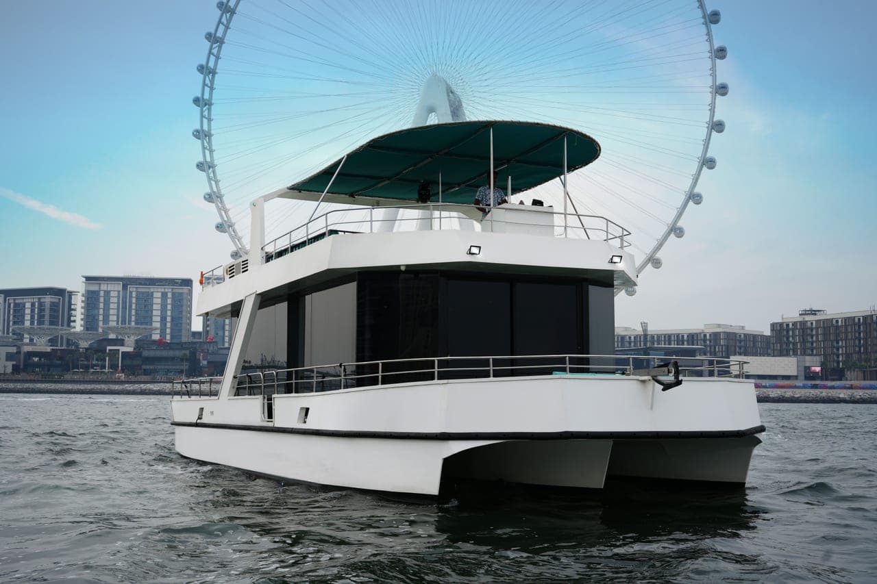 70-foot party yacht rental at Dubai Harbour with Dubai Small
